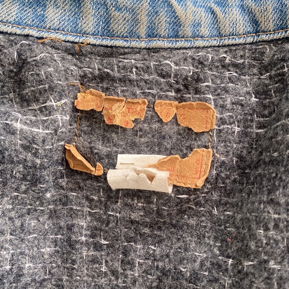 Vintage Levi wool lined jean jacket fits size small-medium - Picture 5 of 6
